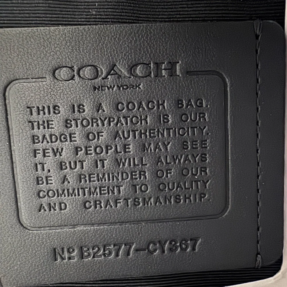 NWT Coach Smith Tote bag in signature Jacquard - Picture 6 of 6